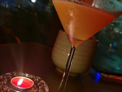 -饮湖威士忌鸡尾酒吧