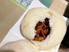 酥皮叉烧包-添好运点心专门店(北角店)