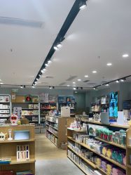 -国际蓝孩(万象天地店)