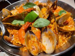 -Brut Eatery Wine Bar & Restaurant (建国东路店)