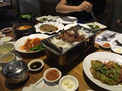 -紫霞门韩国料理烤肉(深南东路店)