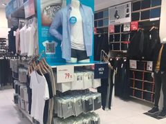 -优衣库(广州天河领展广场店)