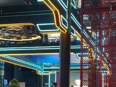 -屋有岛沉浸游戏旗舰店(中山公园店)