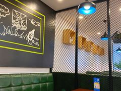 -陕味食族(西小口路店)