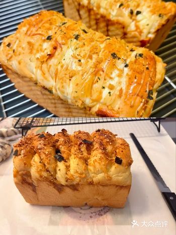 天哪！这个吐司超级柔软的！还会拉丝！