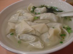 菜肉大馄饨-小梅园饭堂(东方路店)
