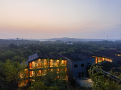 -茅山东方盐湖城景区