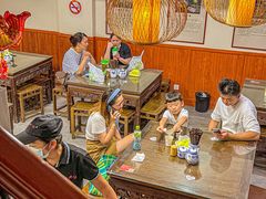 -裕兴记•蟹黄面馆(人民广场店)