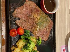 -必胜客(东大桥店)