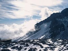 -玉龙雪山游客服务中心