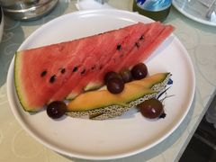 -依江春水烤鸭店