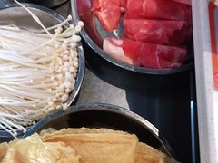 -憨铁匠老火锅(龙岗万科里店)