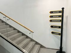 -青岛中升沃茂沃尔沃4S店(市北店)