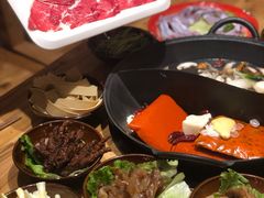 -虾领航小龙虾·吉林烧烤(柳州路店)