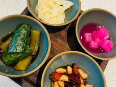 餐前小菜-半山腰·云南菜(侨福芳草地店)