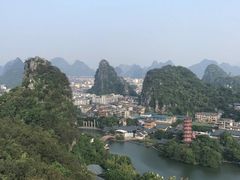 -叠彩山景区