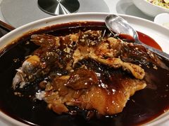 西湖酥鱼-江南赋(内蒙古大厦店)
