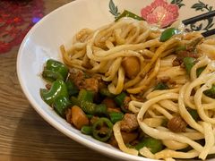 辣爆小公鸡面-锅儿挑面馆