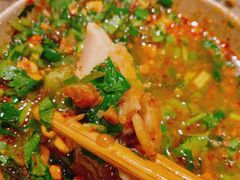 花鲢-肖肖酸萝卜鱼火锅(总店)