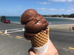-Takapuna Beach Cafe