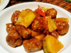 传统菠萝咕咾肉-老广酒楼(樱花店)