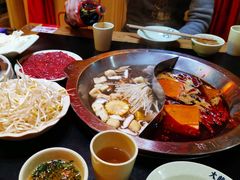 -大龙辣火锅·龙虾·烧烤(湖滨新天地店)