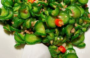 Stir-Fried Crisp Cucumber