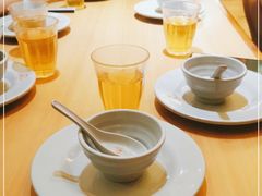 -Lia Cafe Bar Restaurant松山咖啡屋