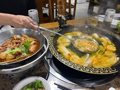 牛骨清汤锅-悦牧·酸汤牛肉火锅(沃尔玛店)