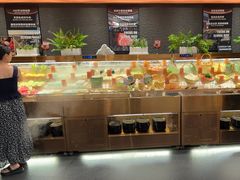 -一绪に和牛寿喜烧(罗湖益田假日店)