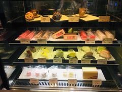 面包甜点陈列柜-麦当劳(温州人民路店)