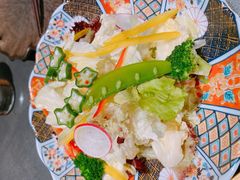 -铭牛烧肉·和牛海鲜自助(高新月牙湖店)