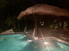 -三亚亚龙湾五号度假别墅酒店
