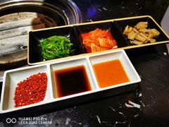 -鹤江桥·红油牛肉粉(SKP店)