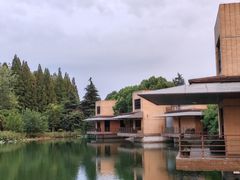 -上海怡沁园度假酒店