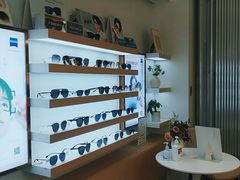 -无界眼镜MaxLess(南翔印象城店)