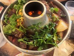 -郑记•不夜城烧烤•龙虾•虾蟹(黄鹤楼店)