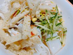 乌鲁木齐风味凉皮牛筋面-董小西的凉皮和椒麻鸡(三元桥店)