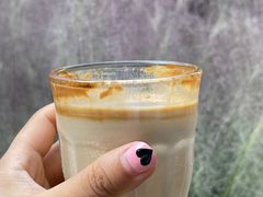 -Metal hands·铁手咖啡