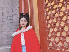 -翩若国风汉服体验馆