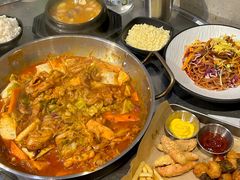 -山·烤辣鸡韩国料理(西溪路店)