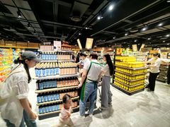 -胖东来生活广场(健康路店)