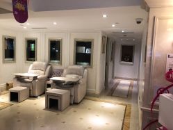 -孔雀手美甲美睫护理