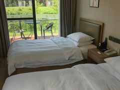 -上海怡沁园度假酒店