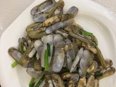 -地方名吃海鲜大馅蒸饺(北戴河店)