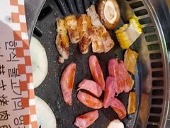 -香猪坊韩国烤肉专属门店(魏公村店)