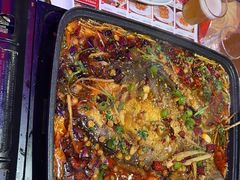 -八条友鲜货烧烤·脆皮烤鱼(石岩旗舰店)