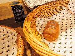 -沁屋面包店(人民东路店)