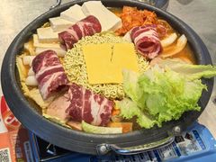 -哈哈碳都·牛肋条无限自助烤肉(台江万达店)