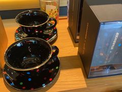 -星巴克(汇亚大厦店)